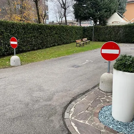Appart hôtel Residenza Miola *
