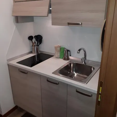 Residenza Miola Lägenhetshotell Saronno
