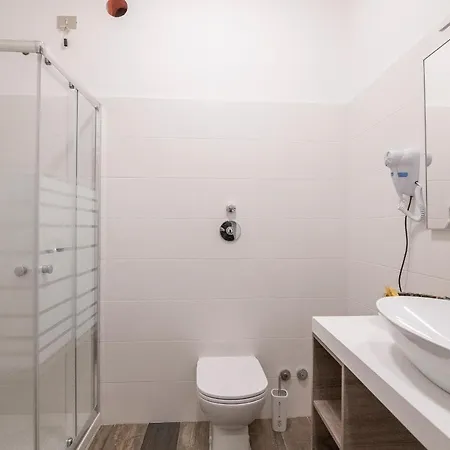 Residenza Miola Aparthotel Saronno